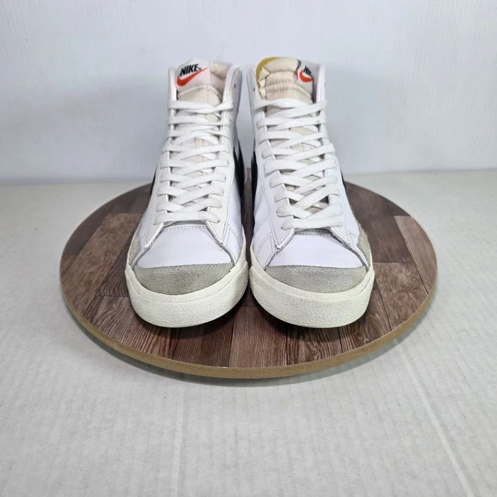 Nike Blazer Mid 77 Mens Size 9 White Black Leather High Top Sneakers BQ6806-100